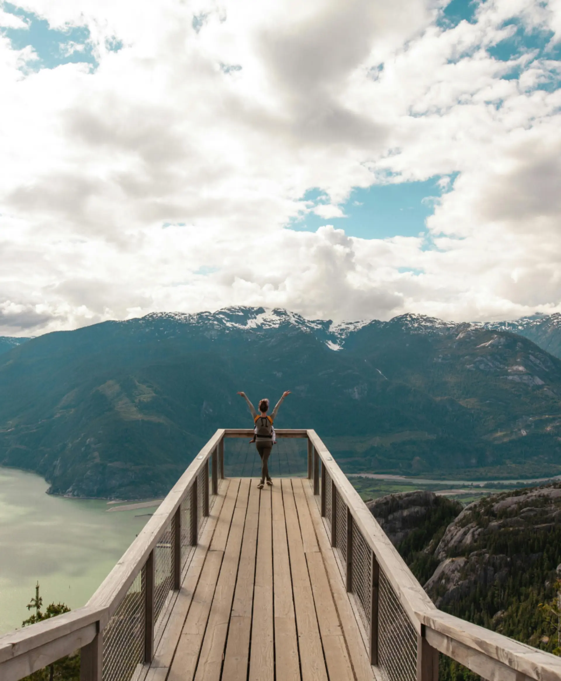 S2s gondola lookout view crop
